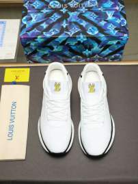 Picture of Louis Vuitton Shoes _SKULVsz38-45hnh032817343